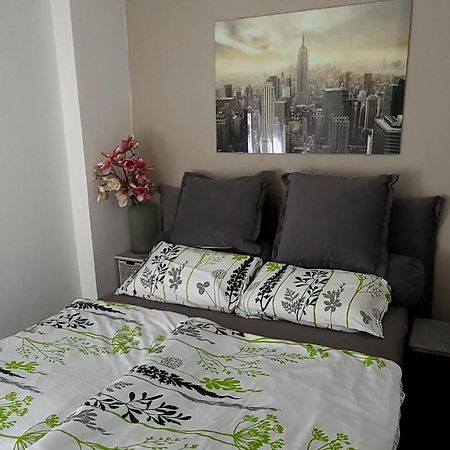 Apartment Impression Osijek Buitenkant foto