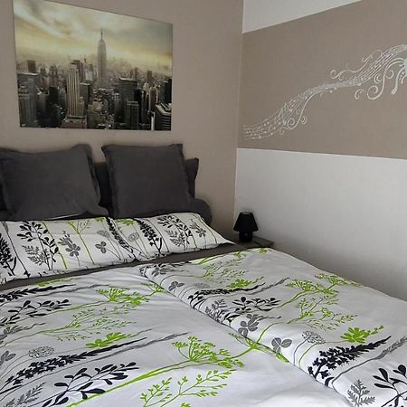 Apartment Impression Osijek Buitenkant foto