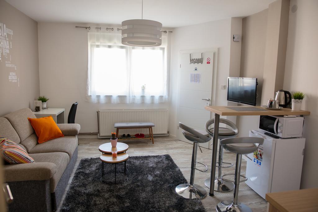 Apartment Impression Osijek Buitenkant foto