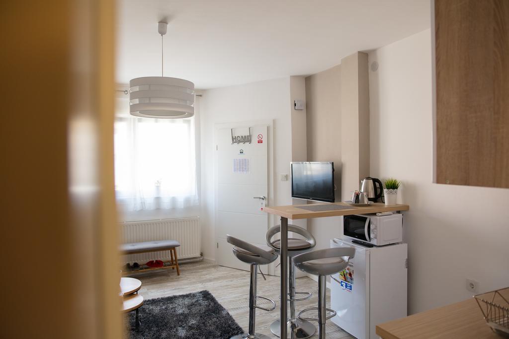 Apartment Impression Osijek Buitenkant foto